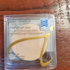 Pure pressed mineral base foundation honey bronze refill